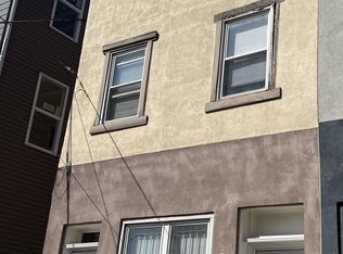 1320 N 17th St FL 3, Philadelphia, PA 19121