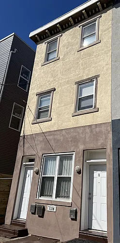 1320 N 17th St Photo 1
