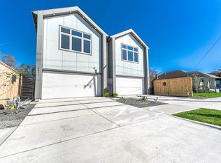 3411 McGowen St, Houston, TX 77004