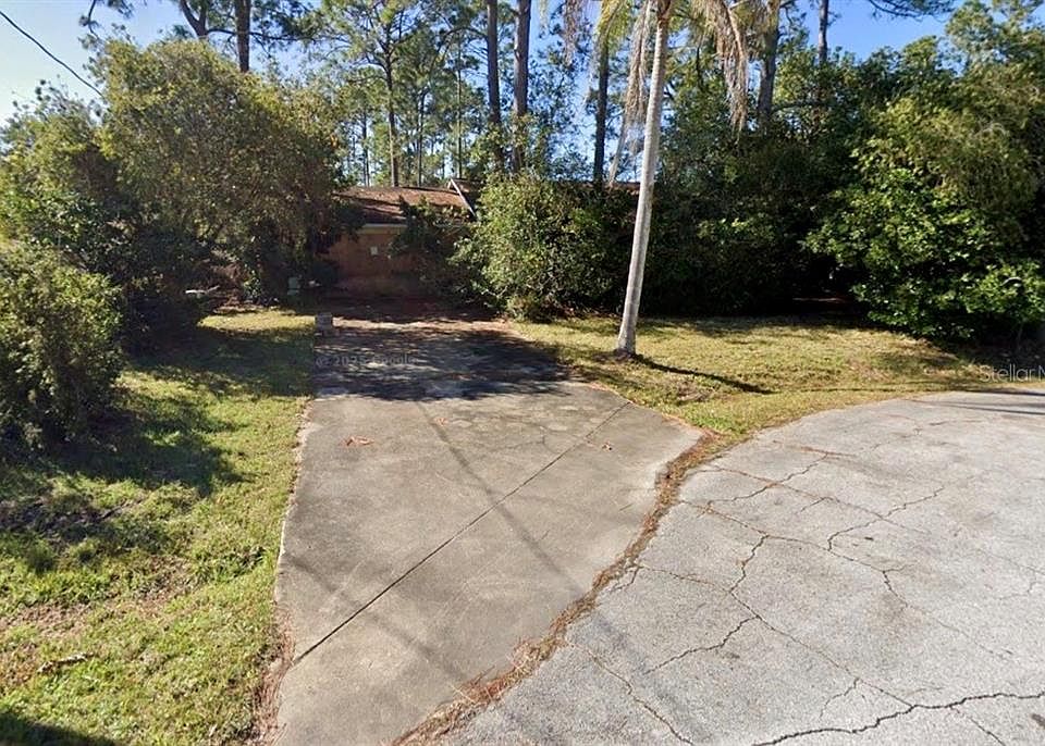 1st image of 5 LAREDO PLACE