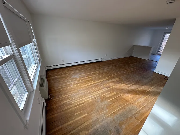 78 Pond St — Photo 11