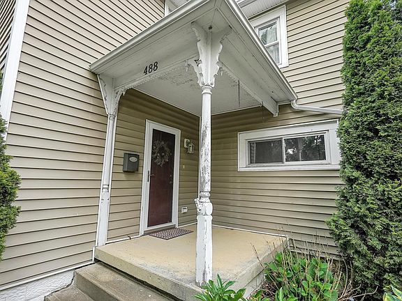 4th image of 488 Granville St
