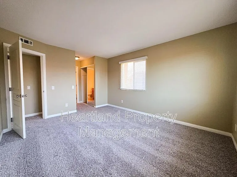 200 Chambers St #18 — Photo 7