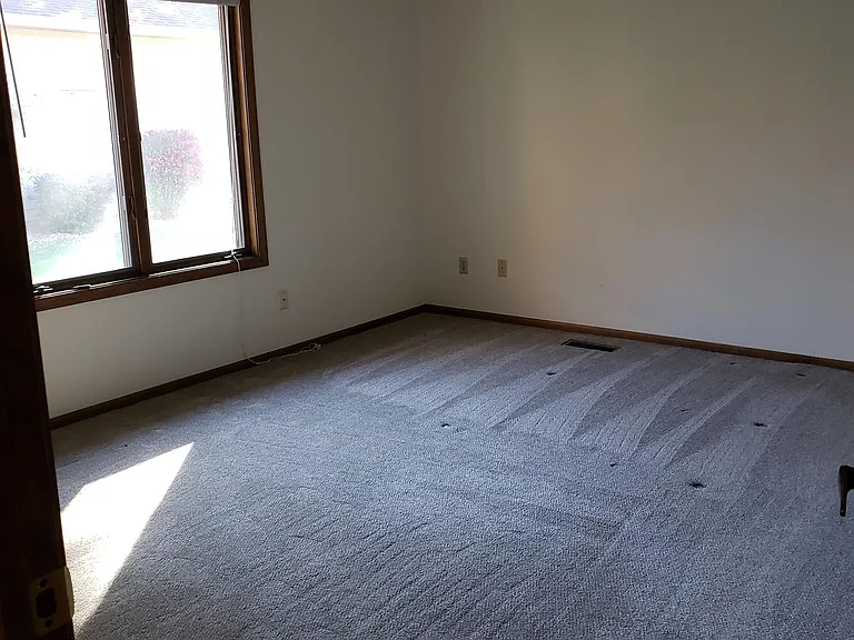 127 Jerry Liefert Dr — Photo 7