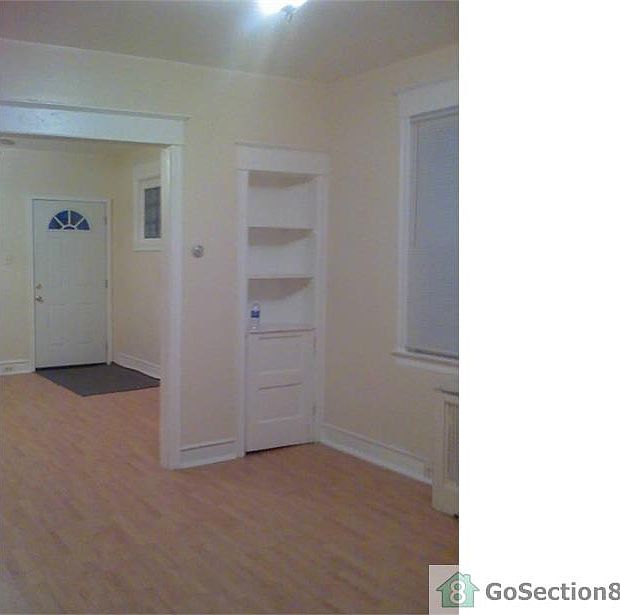 1st image of 4021 N 8th St