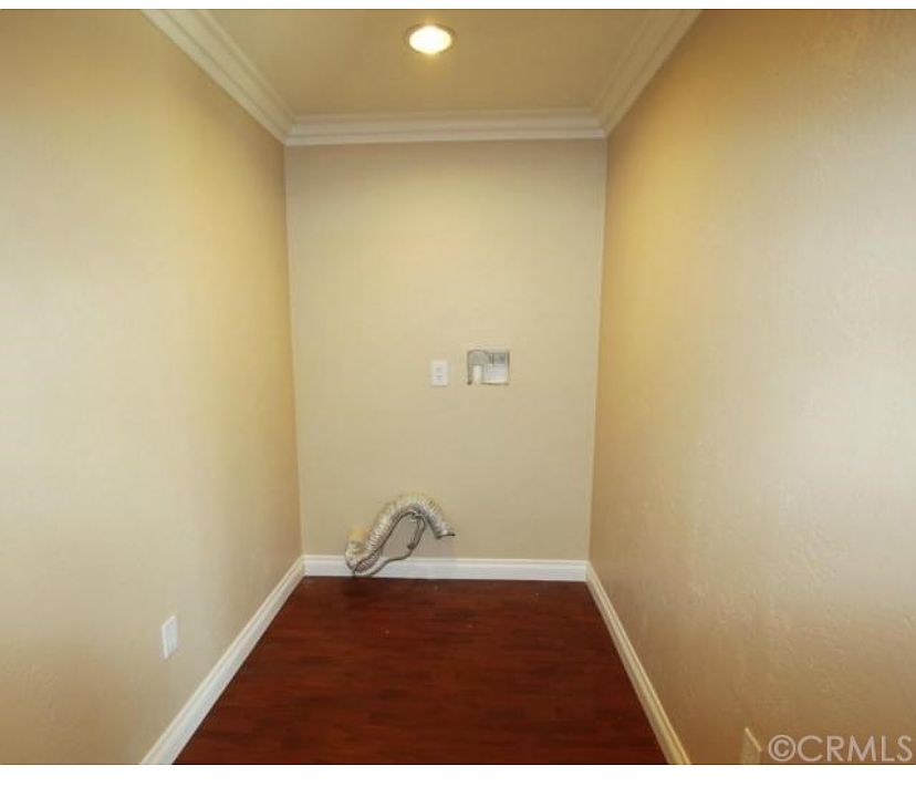 1st image of 605 Pons St