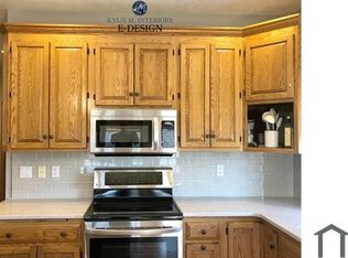 2924 Lewmay Rd #3, Far Rockaway, NY 11691