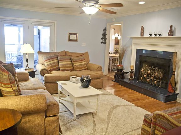 5th image of 105 Esterine Dr