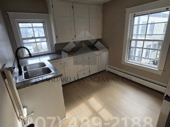 9 Dalton St #B, Waterville, ME 04901
