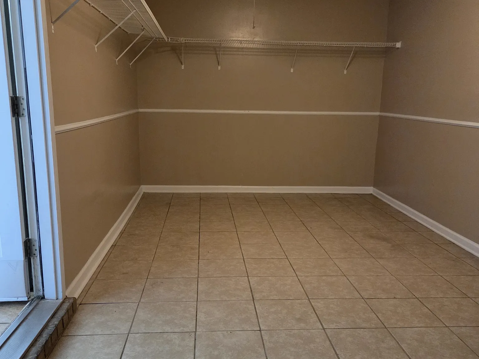 119 Wayfair Lane - 1 — Photo 3