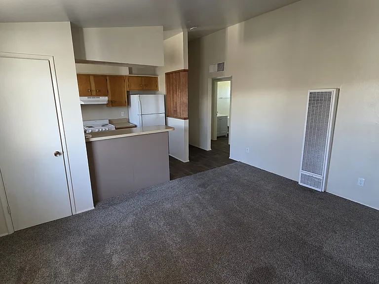 Sierra Linda Apartments — Photo 20