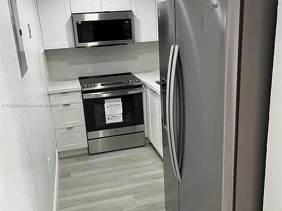 4th image of 4715 NW 7th St #1022