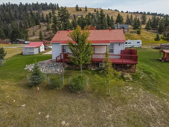 156 Bootleg Rd, Eureka, MT 59917