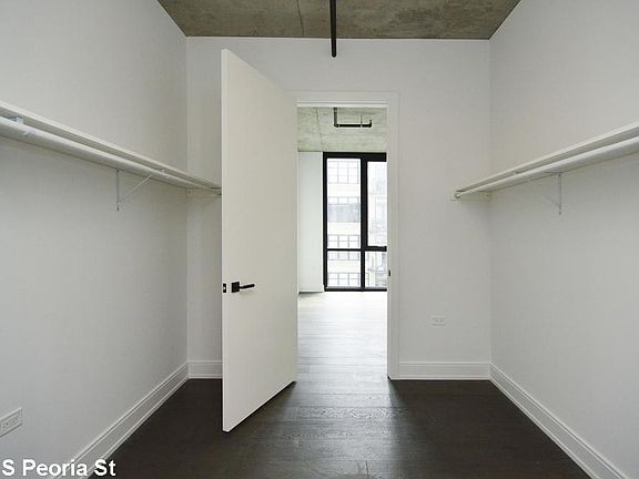 3rd image of 111 Peoria St #1814