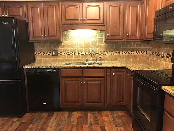 3rd image of 5260 Crossbow Cir Unit 18F