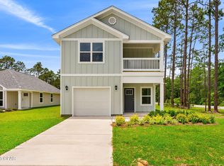 112 Chateau Ln, Port Saint Joe, FL 32456
