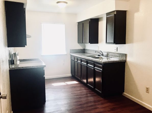 Pacific Pines | 3901 Q St, Bakersfield, CA