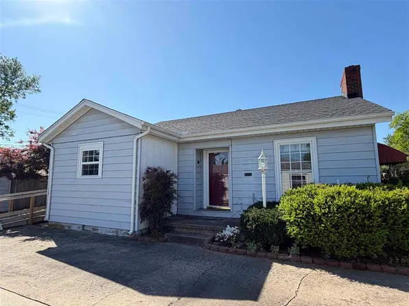 405 N 13th St, Ponca City, OK 74601