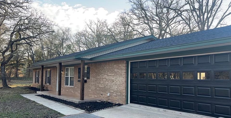 1st image of 4425 Odom Dr
