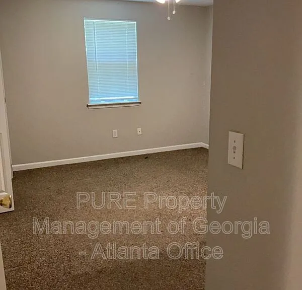 2394 Leeward Ct — Photo 12