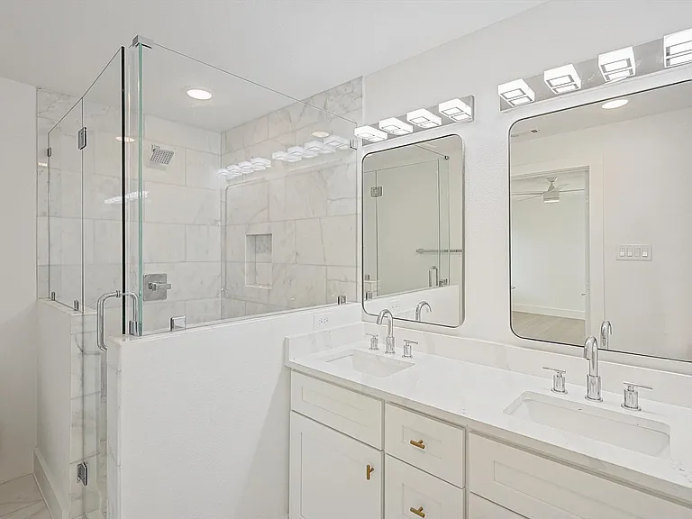 6912 Clemson Dr — Photo 28