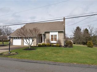 650 S Palm St, Washington, PA 15301