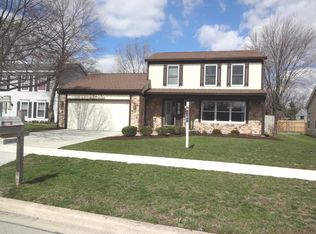 25W070 Canary Ct, Naperville, IL 60540