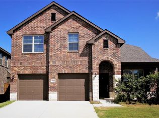 1921 Ridge Creek Ln, Aubrey, TX 76227