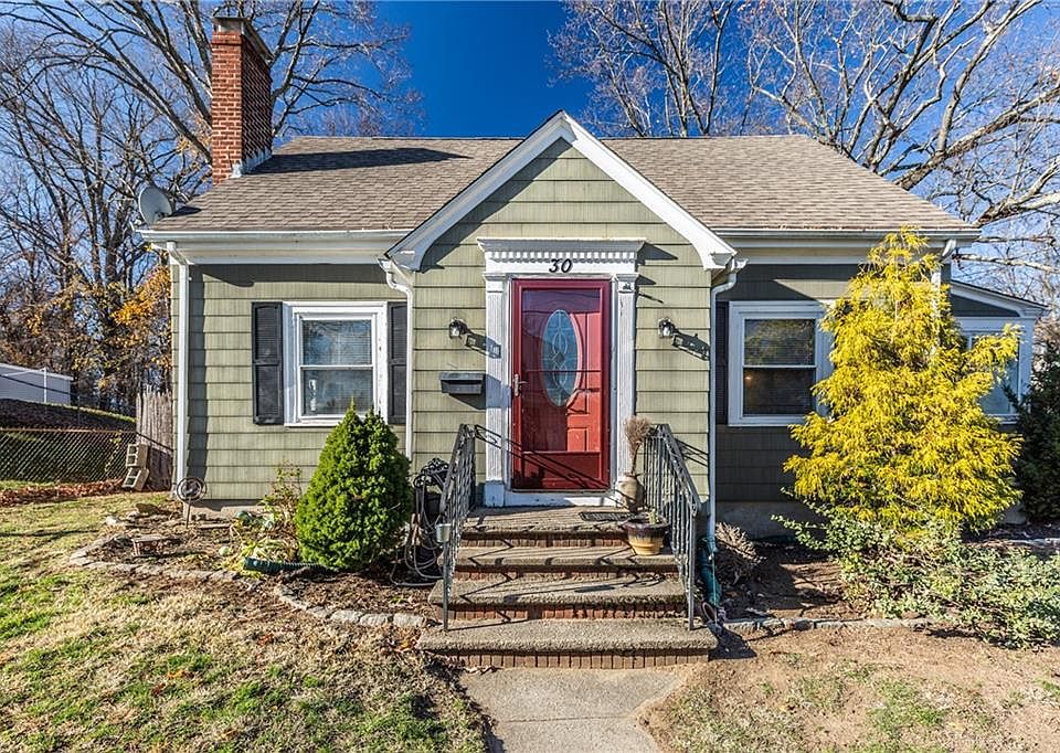 30 Hobson Ave, North Providence, RI 02911 Zillow