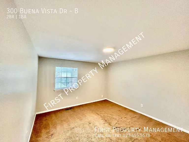 300 Buena Vista Dr #B — Photo 9