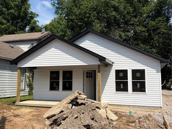 408 Knobloch Avenue, Jeffersonville, IN 47130