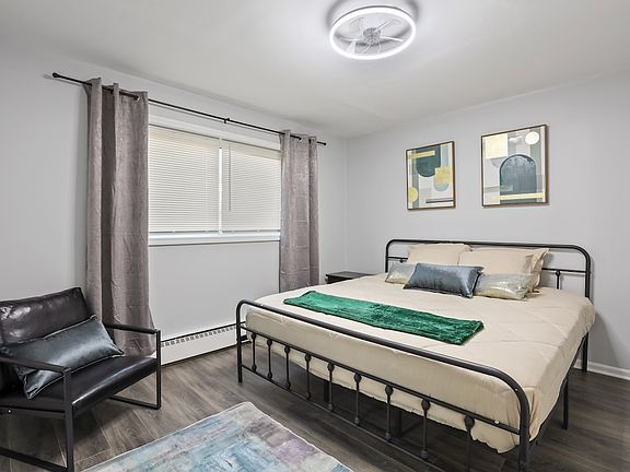 5th image of 10549 Crown Rd APT 7