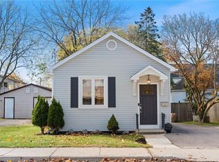 14 Spring St, Brantford, ON N3T4M3