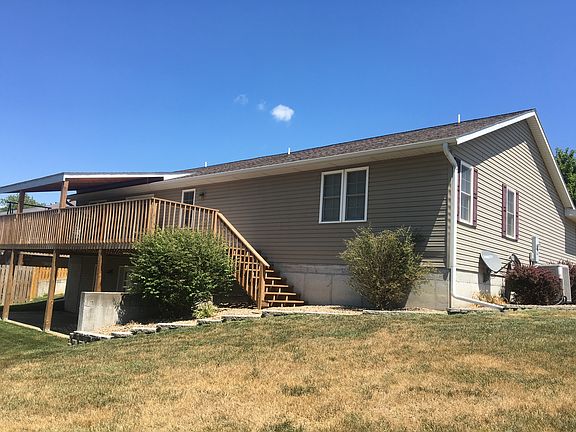 3rd image of 220 Garr Field Ave