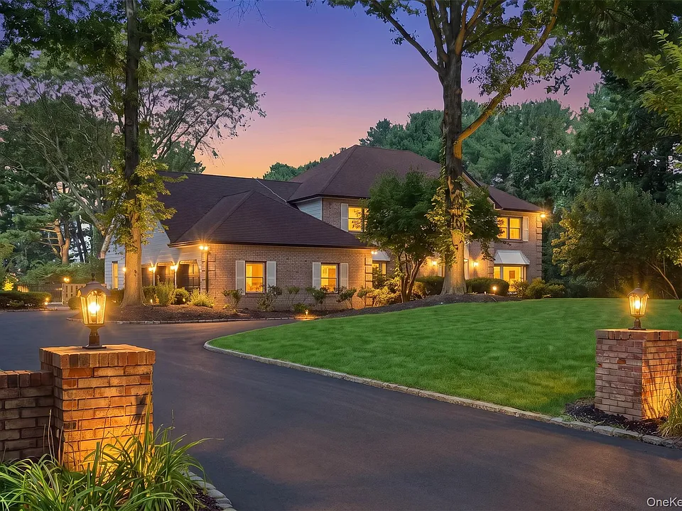 3 Farmwoods Ln