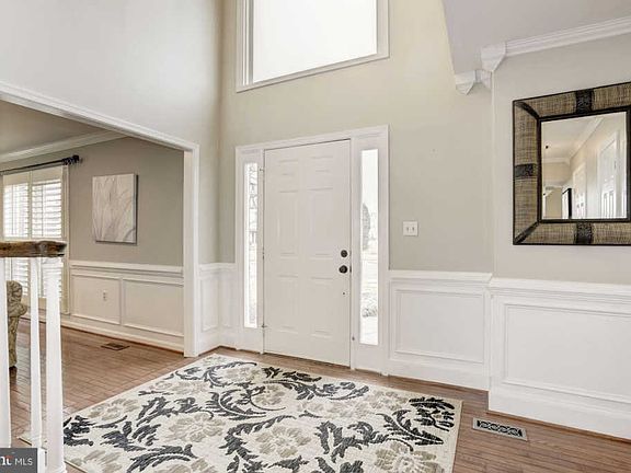 2nd image of 21371 Applegrove Ct