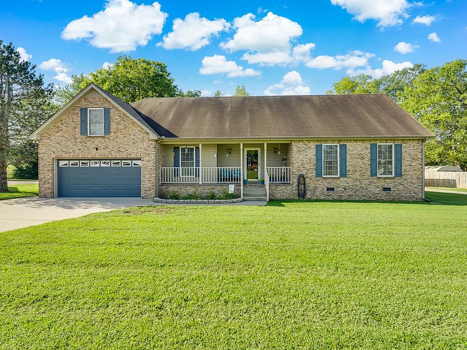 1st image of 173 Honeysuckle Dr