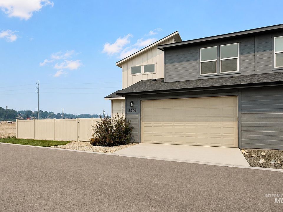 1st image of 2903 Bandit Ln
