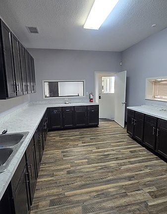 5th image of 307 Pope St #B