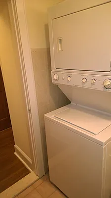 Rented by Metro Garden Realty NYC | media 72