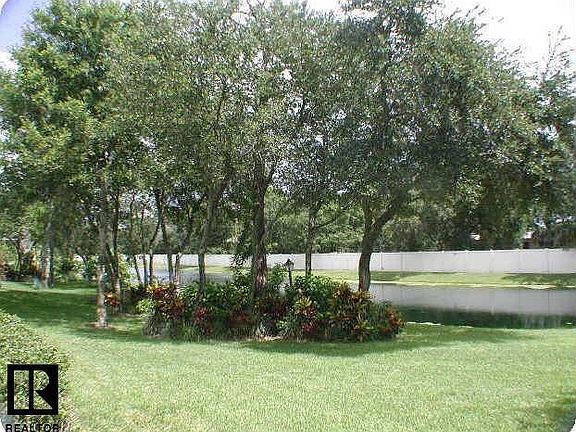 4th image of 7062 Bayou West Ave N