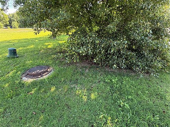 3rd image of 5501 Echo Valley Dr