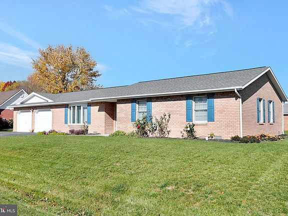 4th image of 136 Plantation Dr