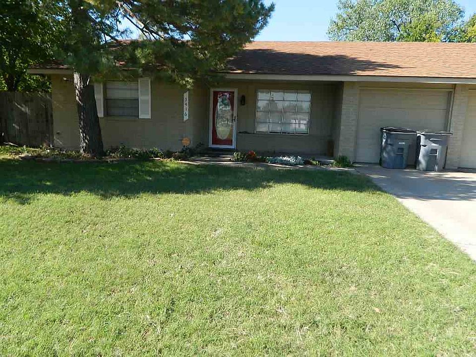 1st image of 5416 NW Cottonwood Dr