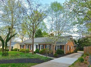 802 Kemp Rd W, Greensboro, NC 27410