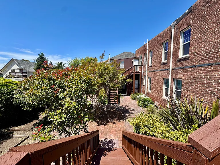 3629 West St — Photo 23