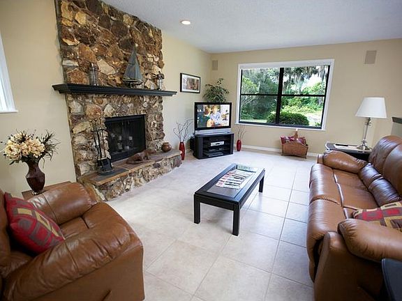 4th image of 524 E Lehigh Dr