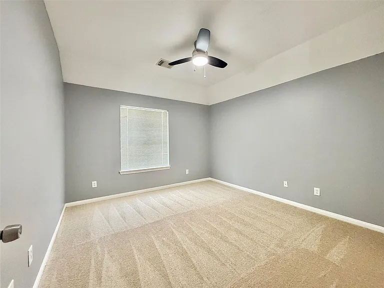24327 Lanning Dr — Photo 26