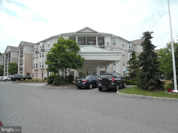 244 Baltimore Park Unit 407, Glen Mills, PA 19342