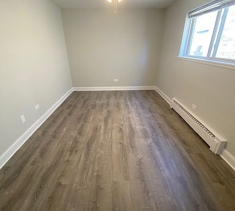 3rd image of 4816 N Paulina St Frnt 3B